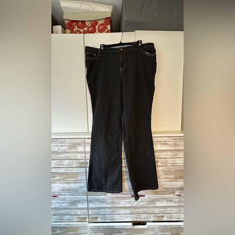 👖 Vintage Drama Gold Dark Wash Flare Jeans Size 20 Gold Embroidered Y2K
